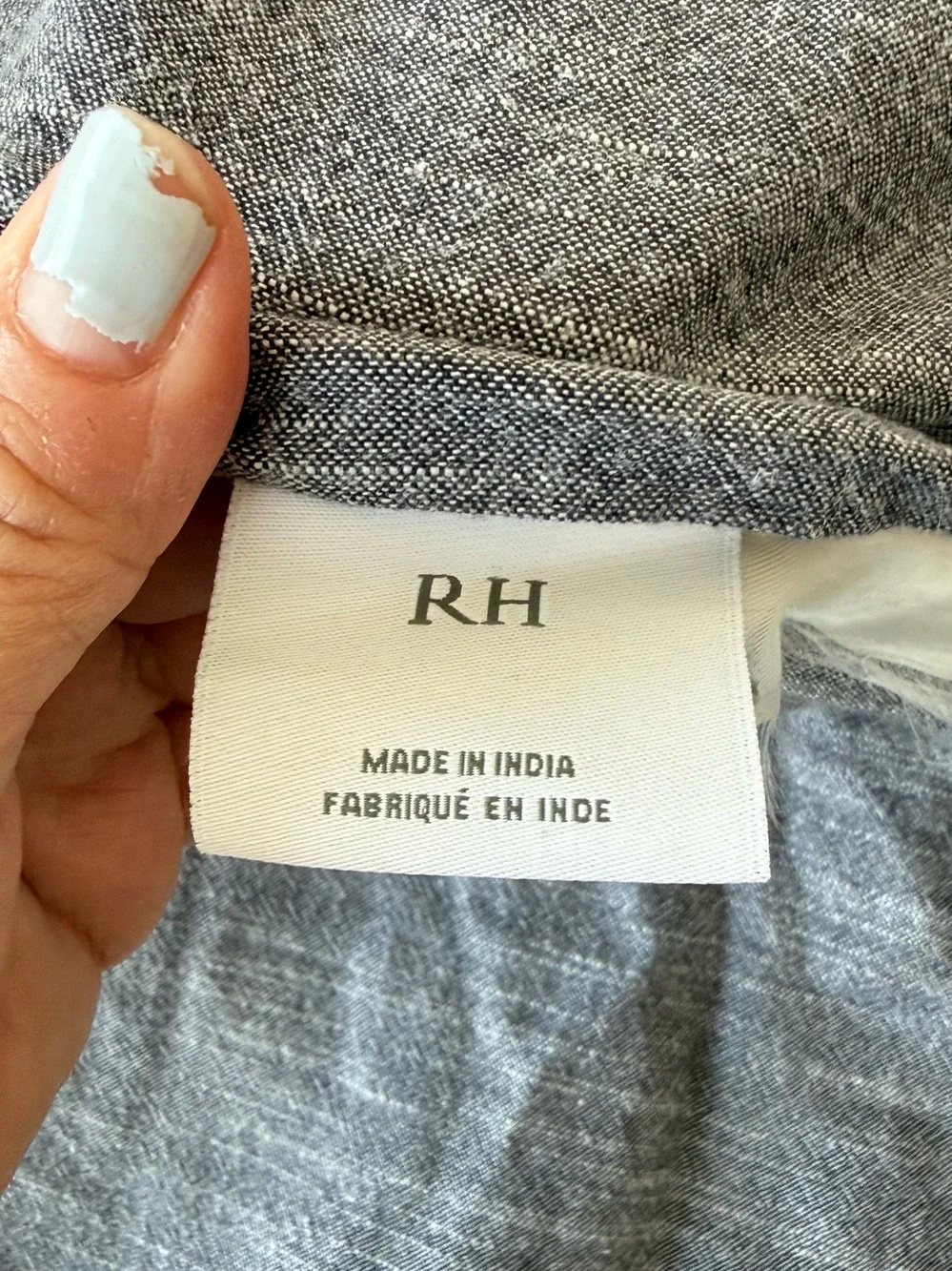Restoration Hardware Channel Stitched Grey Cotton Shams Standard Size (2)